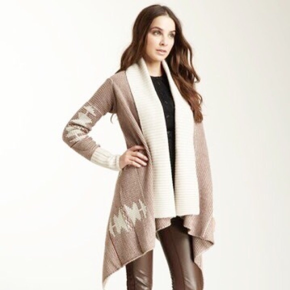 BB Dakota open sweater - Aztec Print Size Medium - Picture 1 of 7